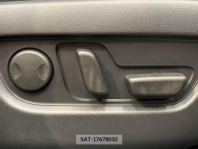 Mazda CX-60 2022-10 336739-9