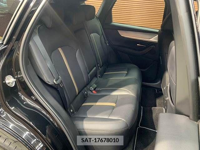 Mazda CX-60 2022-10 336739-5