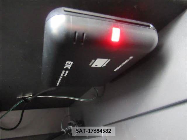 Nissan NOTE 2015-01 280103-10