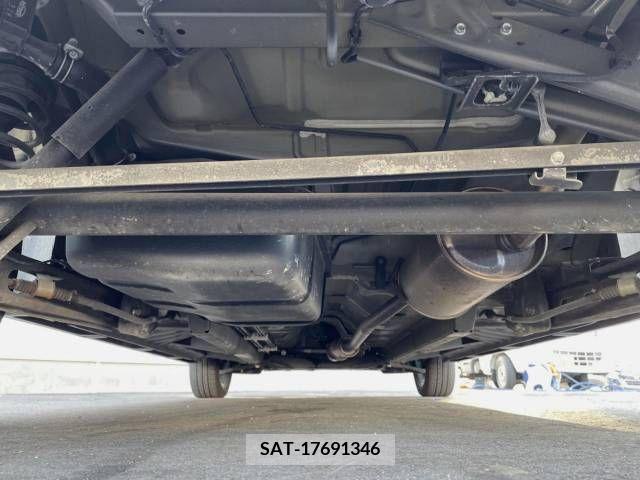 Mitsubishi EK SPACE 2017-04 359592-19