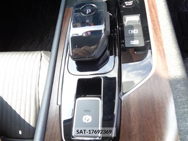 Nissan AURA 2023-03 356690-25