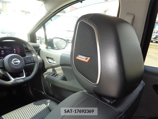 Nissan AURA 2023-03 356690-11