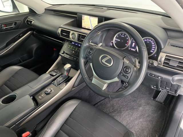 Lexus IS 2013-09 193947-19