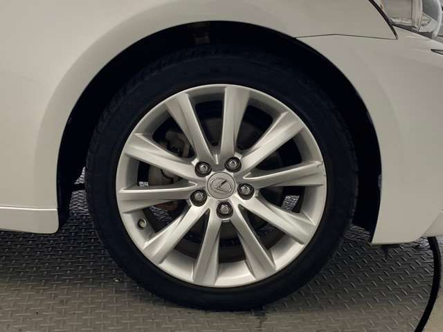 Lexus IS 2013-09 193947-16