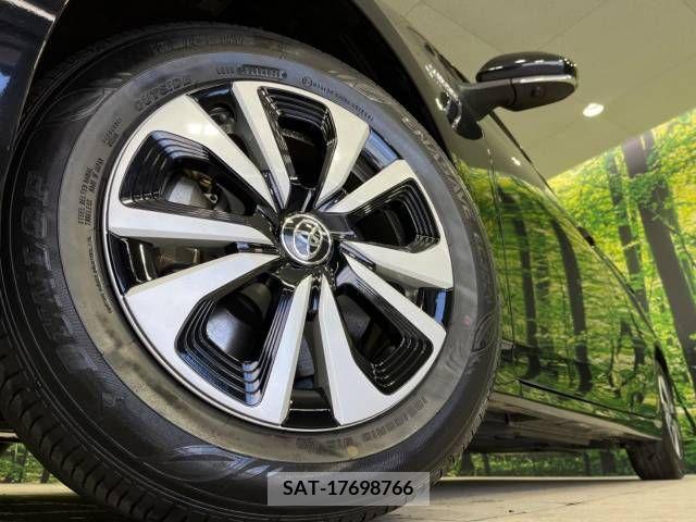 Toyota PRIUS PHV 2020-10 216358-13