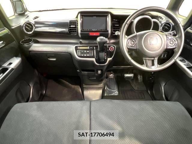 Honda N BOX CUSTOM 2013-08 306742-1