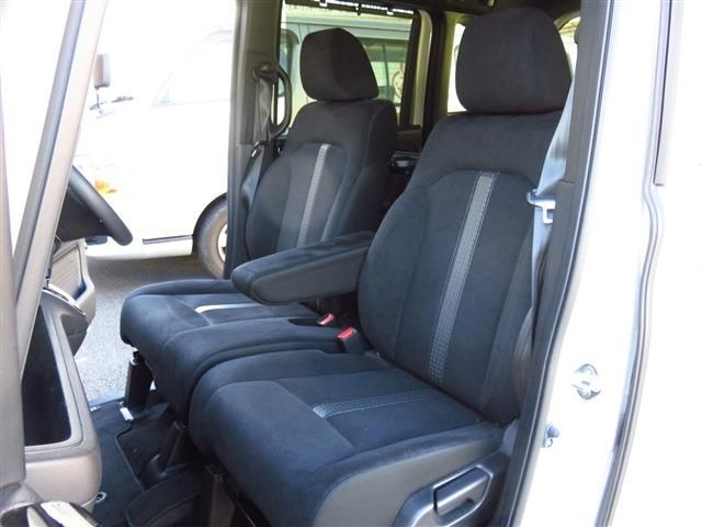 Honda N BOX 2021-02 15538-12