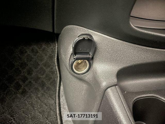 Nissan NOTE 2018-10 347355-20