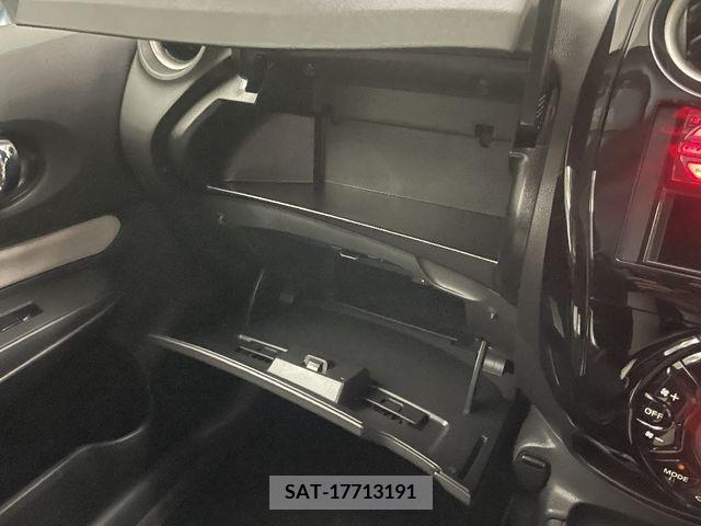 Nissan NOTE 2018-10 347355-18