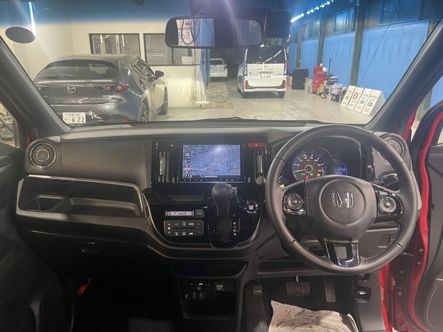 Honda N-WGN 2017-02 188992-3