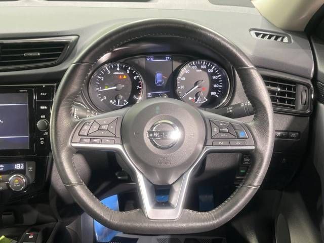 Nissan X-TRAIL 2018-03 11840-11