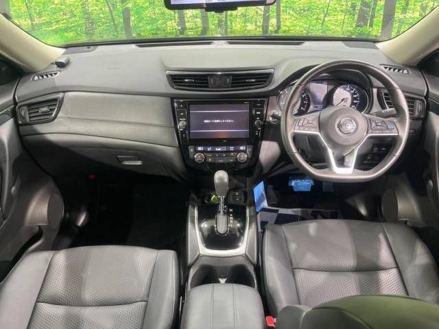 Nissan X-TRAIL 2018-03 11840-1
