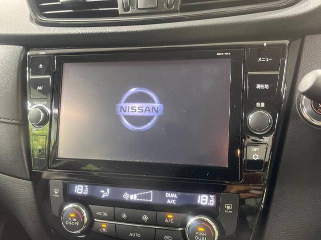 Nissan X-TRAIL 2018-03 11840-2