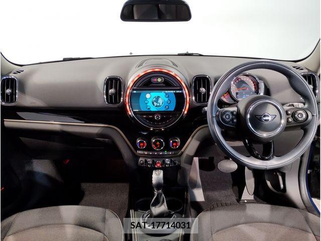 Bmw MINI 2019-03 243701-1