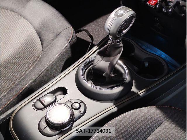Bmw MINI 2019-03 243701-19