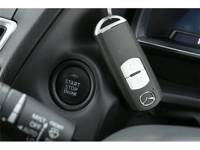 Mazda AXELA SPORT 2014-05 183606-17