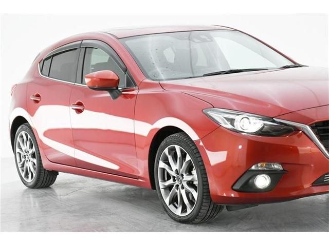 Mazda AXELA SPORT 2014-05 183606-3