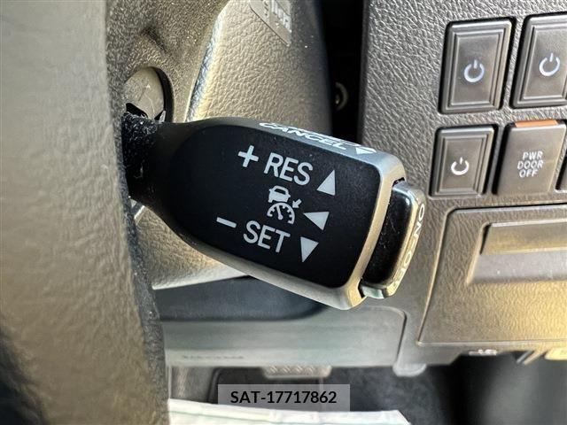 Toyota ALPHARD 2015-03 208568-13