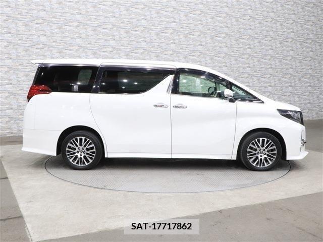 Toyota ALPHARD 2015-03 208568-8