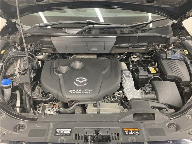 Mazda CX-8 2017-11 12381-17