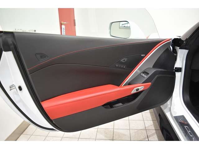 Chevrolet CORVETTE 2017-05 12534-18