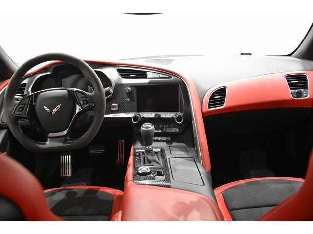 Chevrolet CORVETTE 2017-05 12534-4