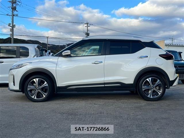 Nissan KICKS 2021-04 222460-6