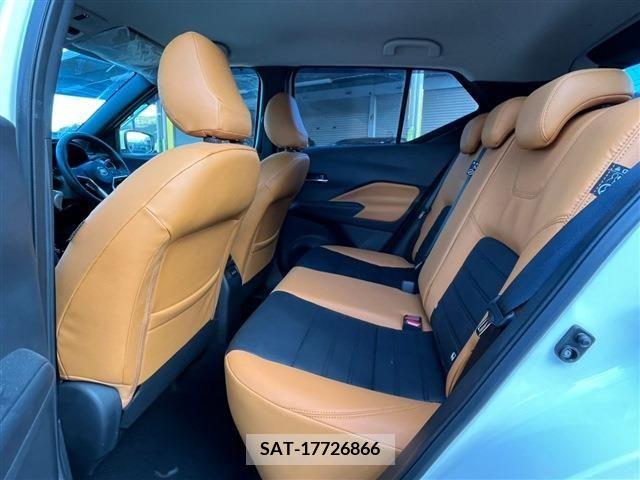 Nissan KICKS 2021-04 222460-4