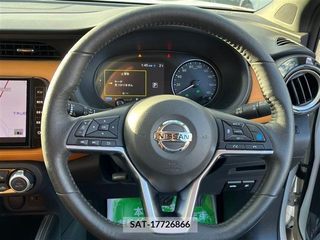 Nissan KICKS 2021-04 222460-1