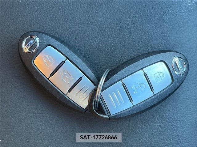 Nissan KICKS 2021-04 222460-22