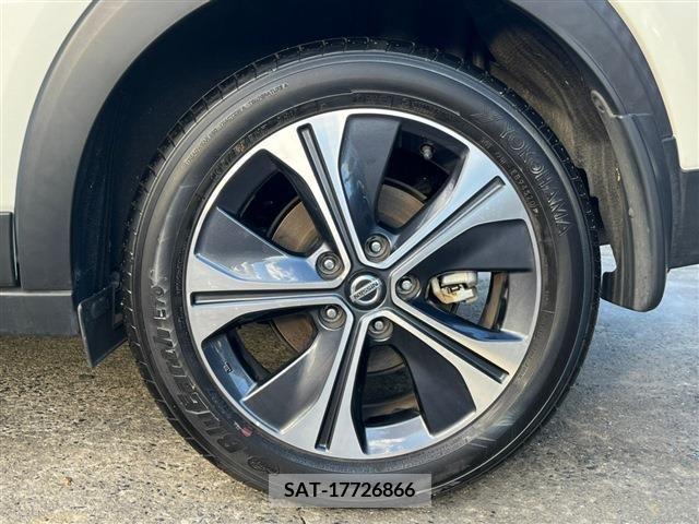 Nissan KICKS 2021-04 222460-9