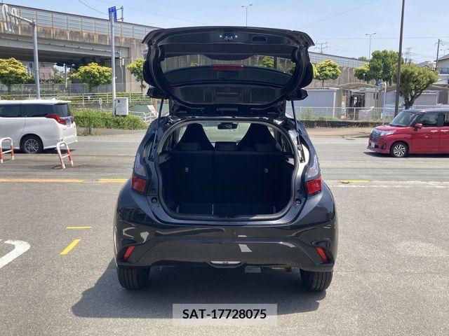 Toyota AQUA 2021-12 292079-10