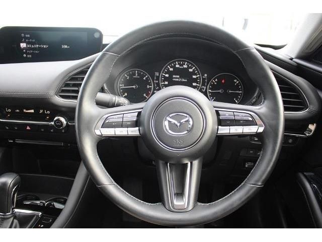 Mazda MAZDA3 2019-08 11361-14