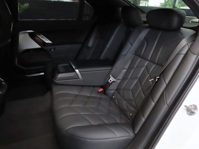 Bmw 7 SERIES 2023-02 9863-21
