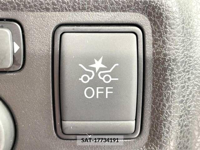 Nissan NOTE 2017-01 350177-3