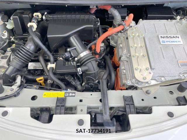 Nissan NOTE 2017-01 350177-18