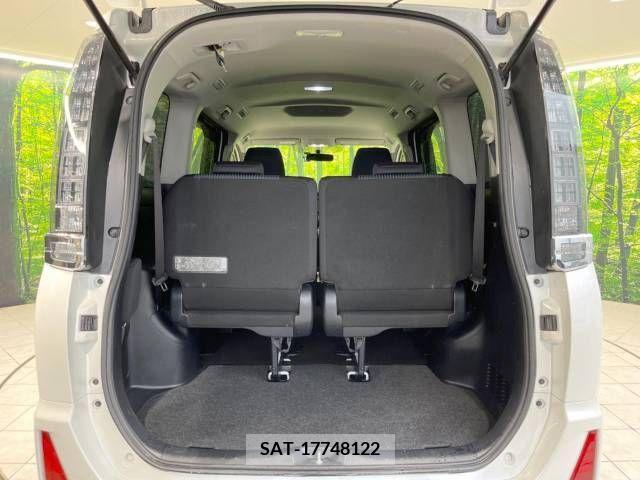 Toyota VOXY 2014-09 288952-11