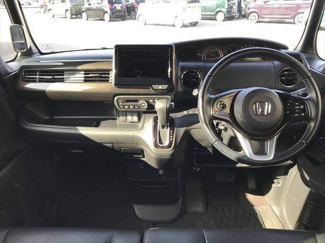 Honda N BOX CUSTOM 2018-03 19877-10