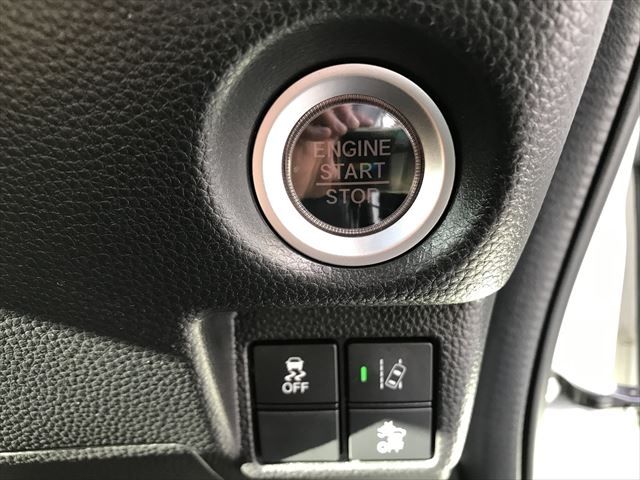 Honda N BOX CUSTOM 2018-03 19877-25
