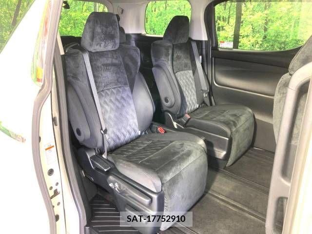 Toyota ALPHARD 2018-12 280356-8