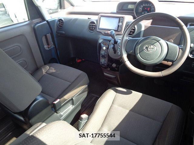 Toyota SPADE 2014-04 232378-9