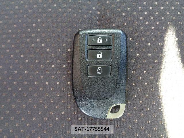 Toyota SPADE 2014-04 232378-26