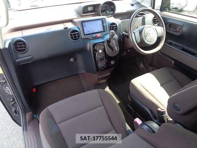 Toyota SPADE 2014-04 232378-10