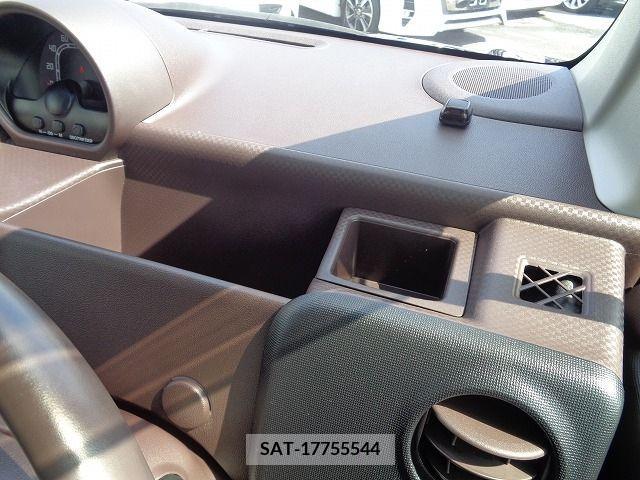 Toyota SPADE 2014-04 232378-16