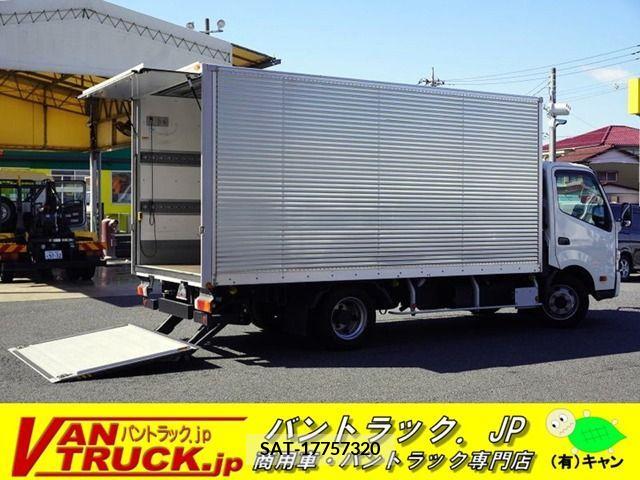 Hino DUTRO 2019-05 211351-0