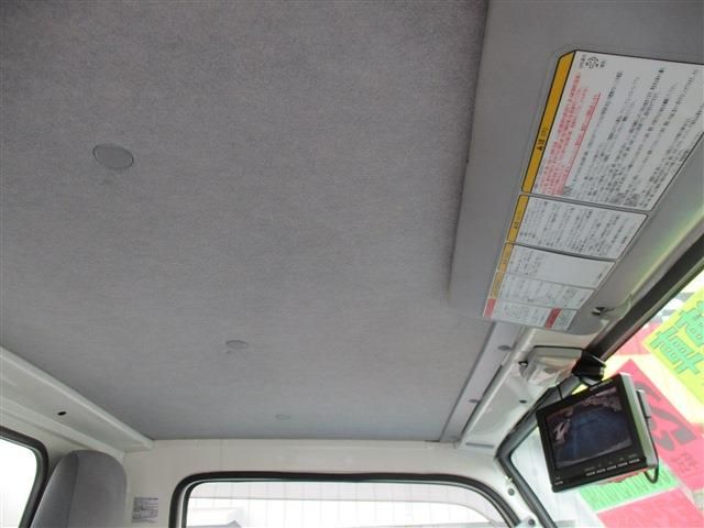 Isuzu ELF TRUCK 2017-03 7733-23