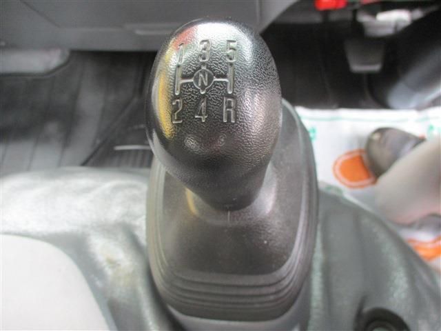 Isuzu ELF TRUCK 2017-03 7733-11
