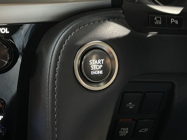 Lexus LX 2018-12 19706-14