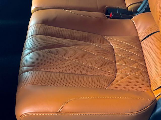 Lexus LX 2018-12 19706-22