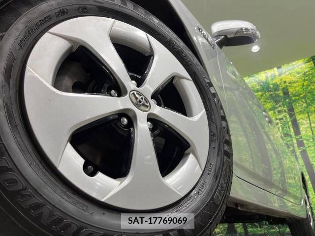 Toyota PRIUS 2013-04 254056-13